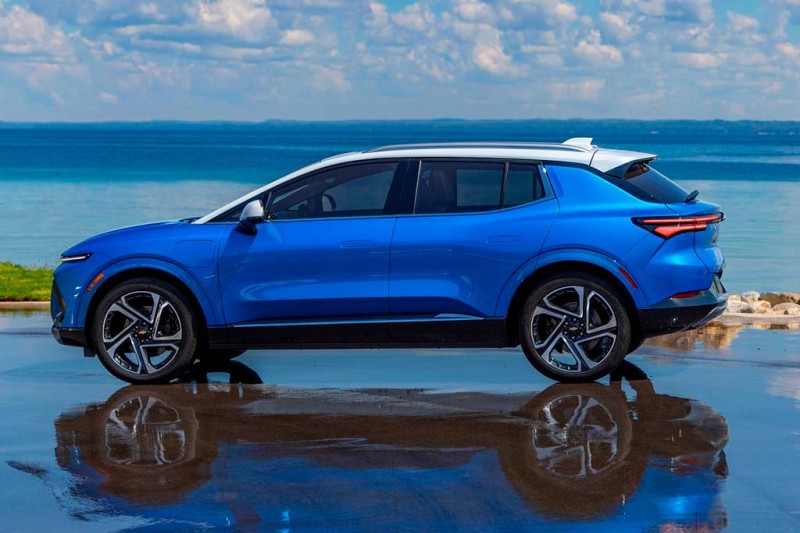 Еще один электрический Шевроле: представлен новый Chevrolet Equinox EV