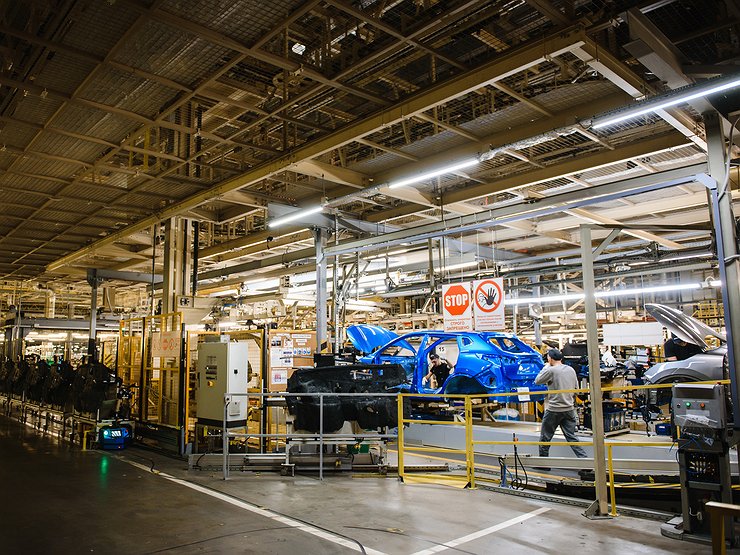 Nissan продлил простой российского завода до декабря