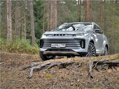 Почему с Exeed TXL надо делать поправку на китайскую роскошь