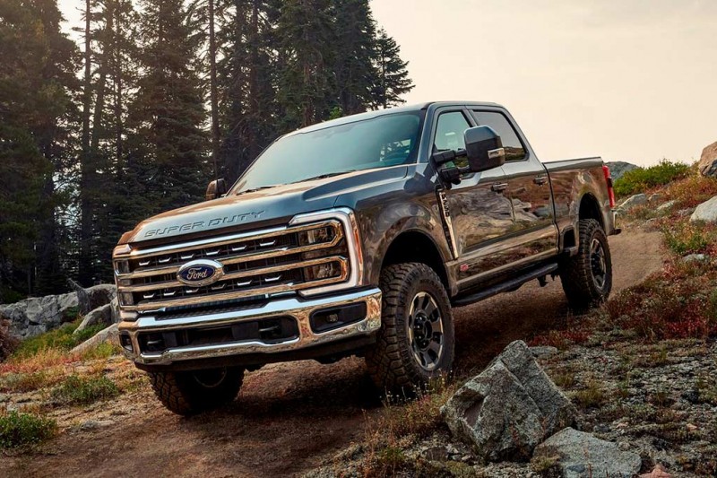 Американцы рассекретили новое поколение больших пикапов Ford Super Duty