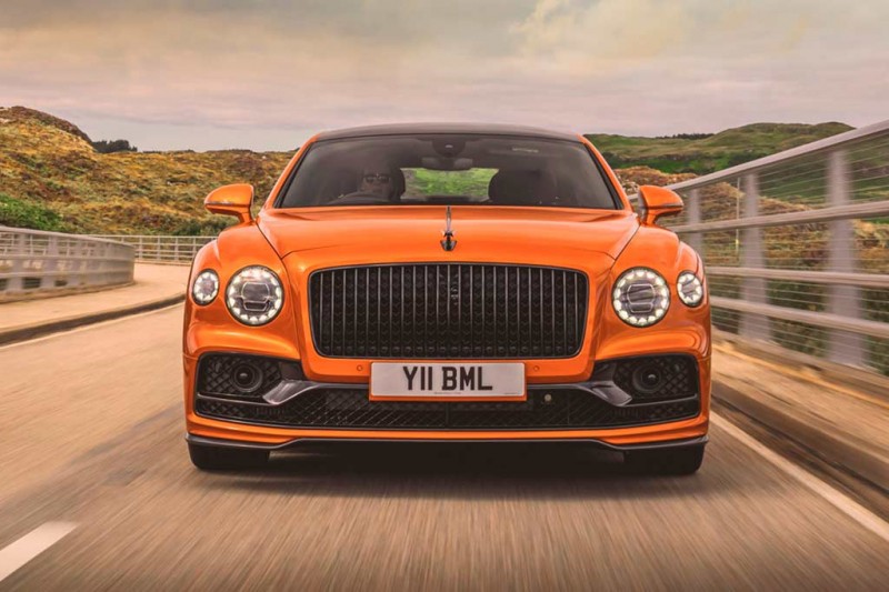 Bentley Flying Spur Speed: &laquo;заряженная&raquo; версия седана с хорошо знакомым мотором W12