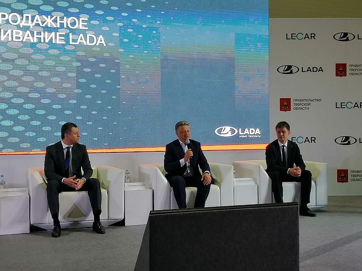 Кроссовер на базе LADA Vesta и два новых семейства: россыпь новинок АВТОВАЗа 1 Кроссовер на базе LADA Vesta и два новых семейства: россыпь новинок АВТОВАЗа