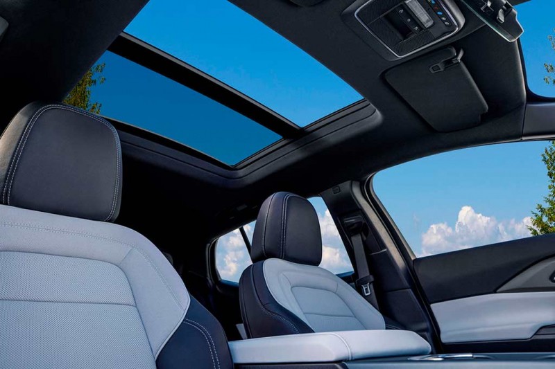 Еще один электрический Шевроле: представлен новый Chevrolet Equinox EV