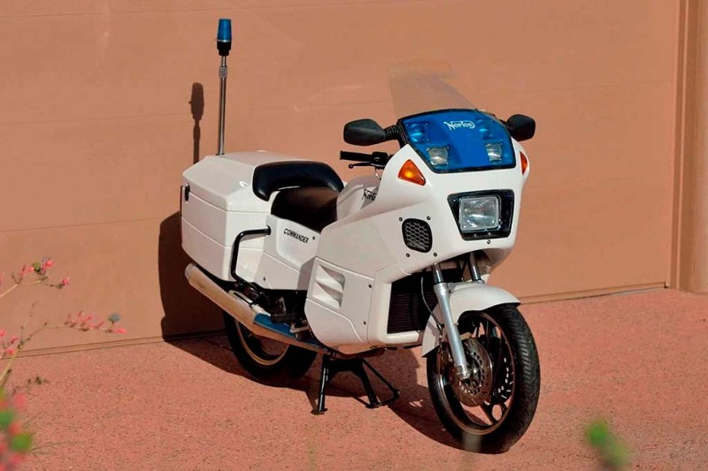 На торги выставлен редкий байк Norton Commander P52 для полиции Дубая