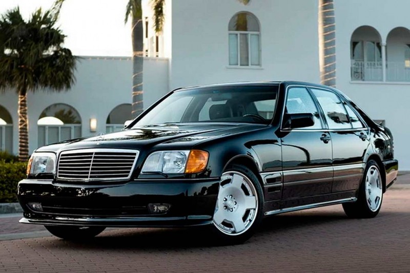 Renntech S76R: эффектный рестомод на базе Mercedes 600 SEL (W140)