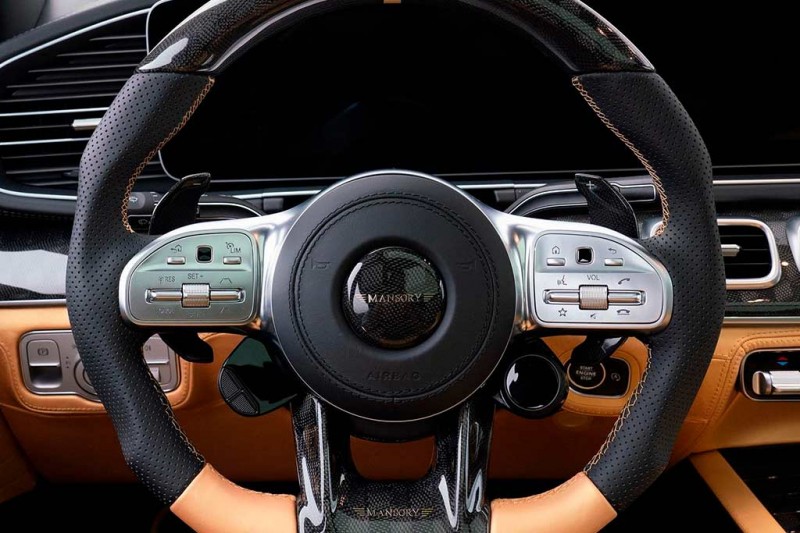 Mercedes-AMG GLS 63 от Mansory обзавелся карбоновым обвесом и стал заметно мощнее