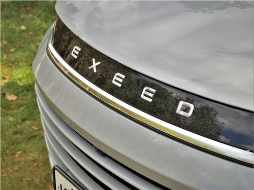 Почему с Exeed TXL надо делать поправку на китайскую роскошь