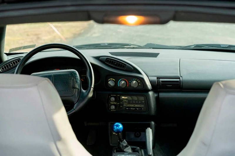 Редкий Chevrolet Camaro Z28 1993 от ателье Callaway продали с молотка за 2,0 млн руб