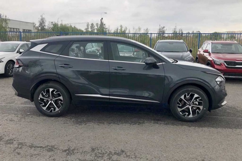 Продал TLC 200 2013 года и взял ему на замену новый KIA Sportage 5 поколения