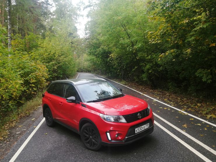 LADA Vesta из будущего: Suzuki Vitara как предчувствие обещанного АВТОВАЗом кроссовера 2 LADA Vesta из будущего: Suzuki Vitara как предчувствие обещанного АВТОВАЗом кроссовера