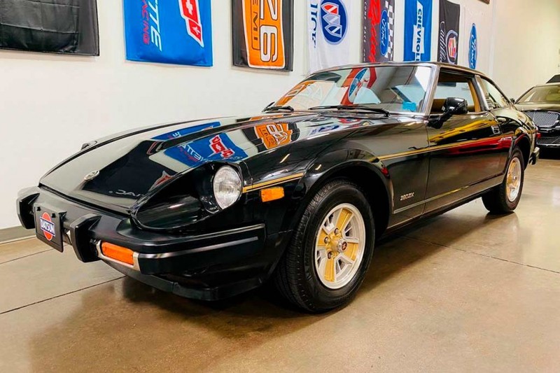 Уникальный экземпляр Datsun 280ZX 2+2 GL 1979 продают за 5,2 млн рублей