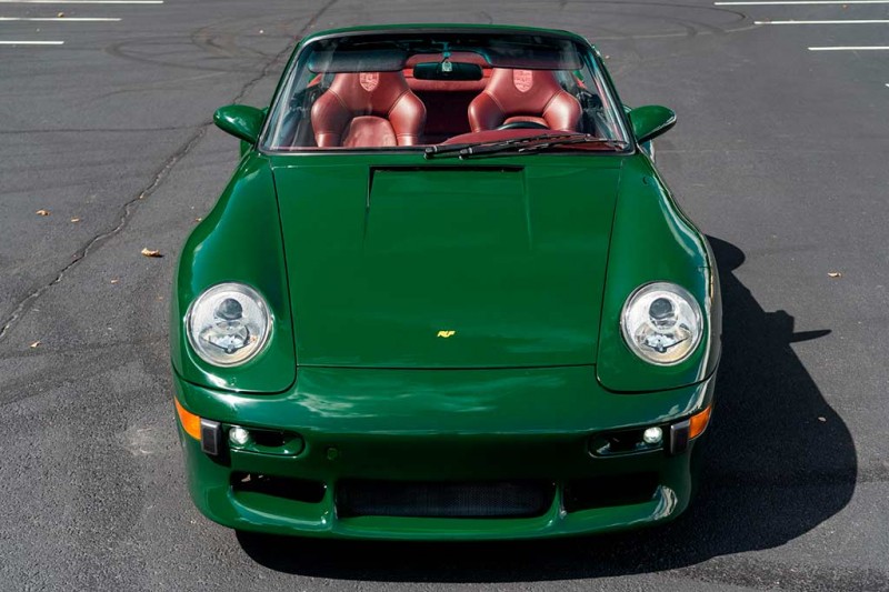 На аукцион выставлен доработанный кабриолет Porsche 911 Carrera 1984 с турбомотором