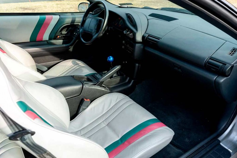 Редкий Chevrolet Camaro Z28 1993 от ателье Callaway продали с молотка за 2,0 млн руб