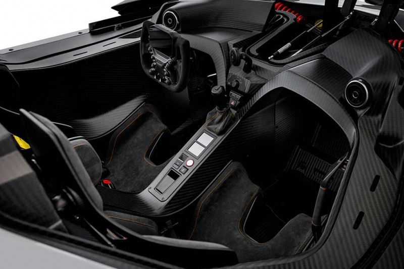 KTM X-Bow GT-XR: представлен хардкорный дорожный суперкар из Австрии