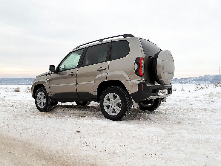 У дилеров LADA появилась улучшенная комплектация Niva Travel