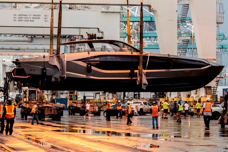 Фирма Tecnomar построила роскошный 19-метровый катер Lamborghini 63 Superyacht