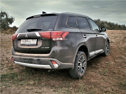 Почему Mitsubishi Outlander всегда будет в тренде