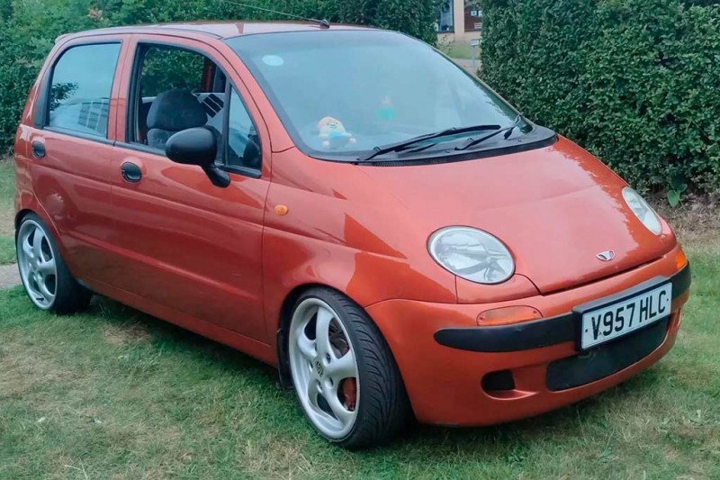 Малыша Daewoo Matiz оснастили 3,0-литровым движком V6 от Opel Omega