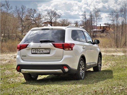 Почему Mitsubishi Outlander всегда будет в тренде