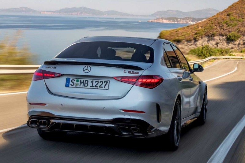 Mercedes-AMG C63 S E Performance: представлен 680-сильный гибрид с &laquo;турбочетверкой&raquo;