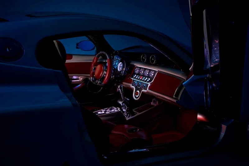 Итальянцы представили 864-сильный гиперкар Pagani Utopia с механической КПП