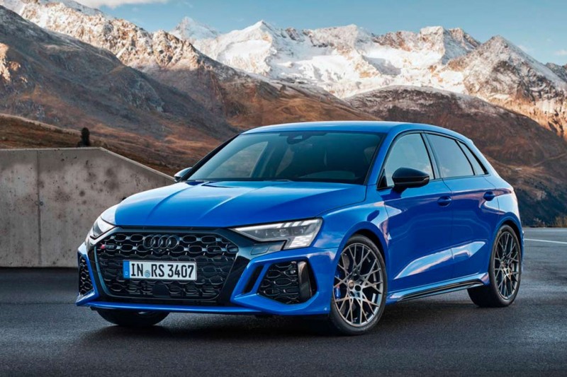 Audi RS3 performance edition: модификация с увеличенной до 300 км/ч максималкой