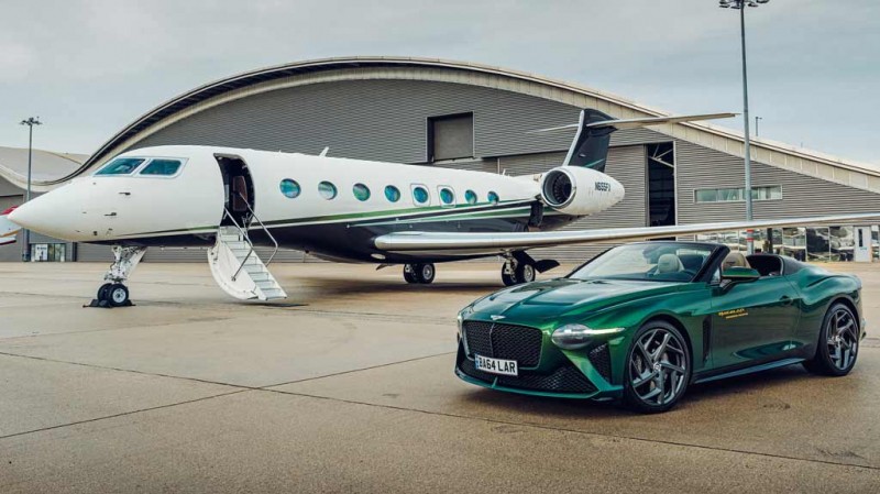 Владелец компании Flexjet оформил бизнес-джет и вертолет в стиле своего Bentley Bacalar