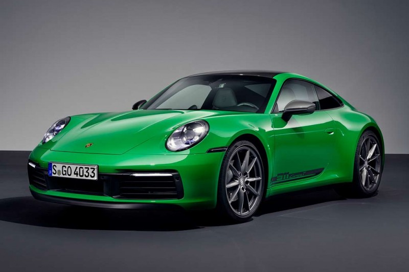 Porsche 911 Carrera T: немцы представили самый легкий вариант спорткара с механикой