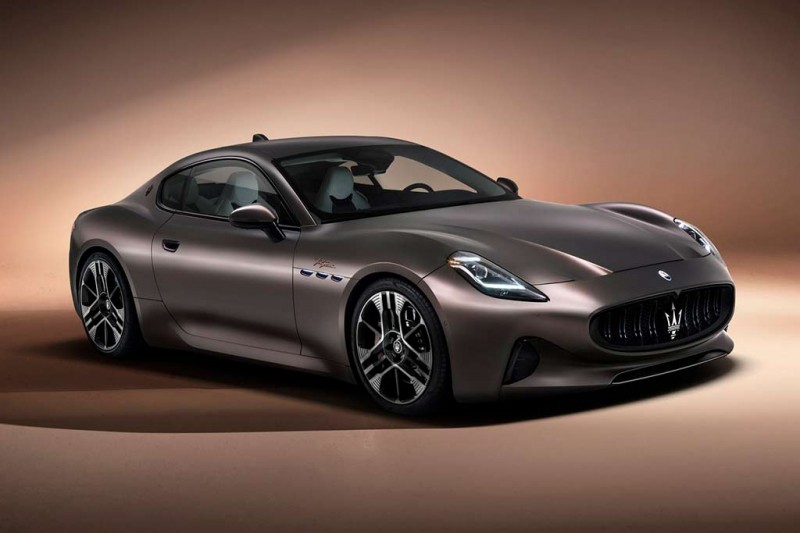 Представлен новый Maserati GranTurismo II: две бензиновые версии и полноценный электрокар