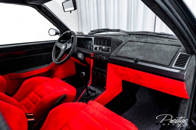 За рестомод Lancia Delta Futurista планируют выручить почти за 40 млн рублей 4 За рестомод Lancia Delta Futurista планируют выручить почти за 40 млн рублей