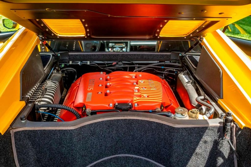 Lotus Esprit из прощальной серии Final Edition продали с молотка за 9,0 млн рублей