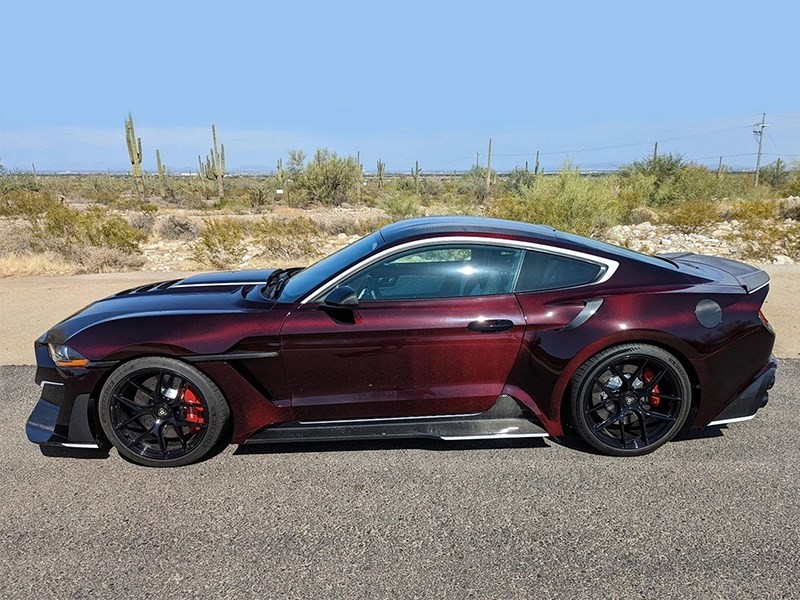Для Ford Mustang разработали углепластиковый кузов 1 Для Ford Mustang разработали углепластиковый кузов