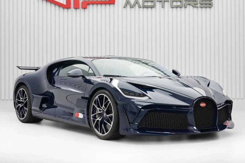В Дубае продают отказной Bugatti Divo за 585 млн рублей: таких в мире только 40 штук