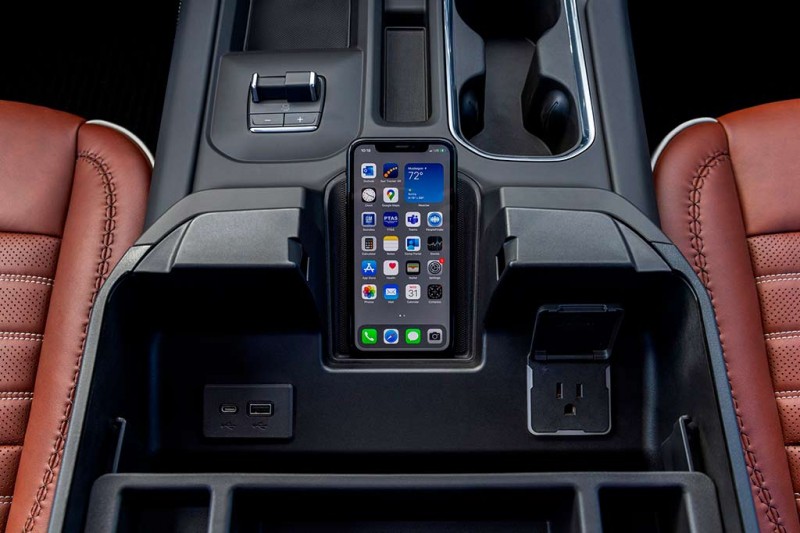 Обновленный GMC Sierra HD получил расширенный функционал для буксировки прицепов