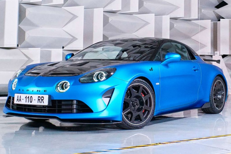 Экстремальный Alpine A110 R: самый быстрый спорткар французской марки