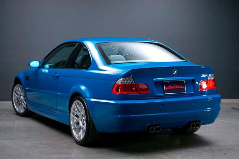 На торги выставлен стильный BMW M3 (E46) в голубом цвете &laquo;Laguna Seca Blue&raquo;