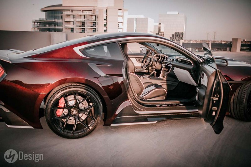 В ателье Asira Design подготовили 850-сильный карбоновый Ford Mustang 5 В ателье Asira Design подготовили 850-сильный карбоновый Ford Mustang