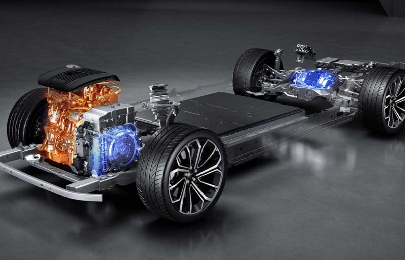 Представлен гибридный Lynk & Co 09 EM-P с собственной &laquo;начинкой&raquo;
