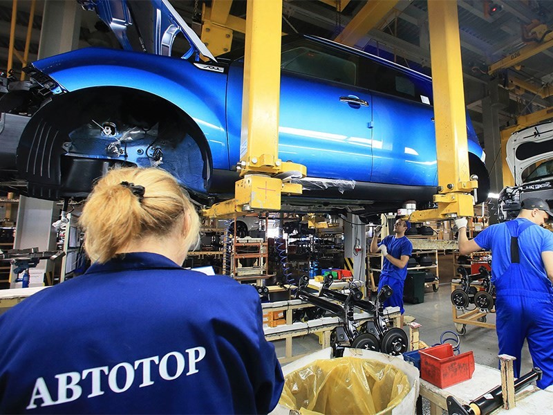 «Автотор» начал менять оборудование для выпуска новых моделей