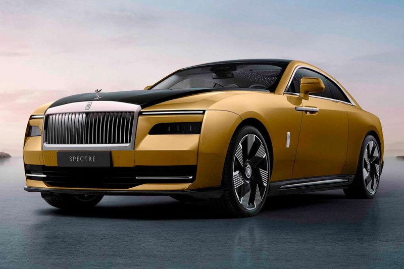 Rolls-Royce Spectre: представлен первый электрокар британской марки