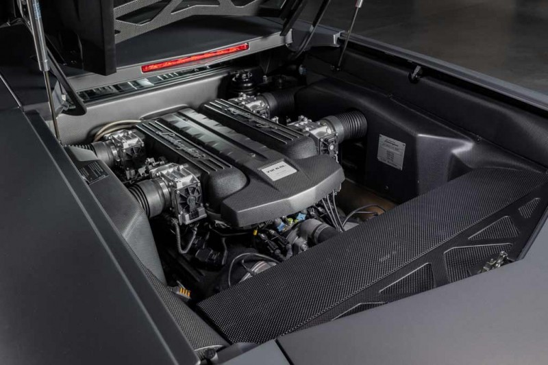 В продаже 13-ый из 20 экземпляров Lamborghini Reventon с почти нулевым пробегом