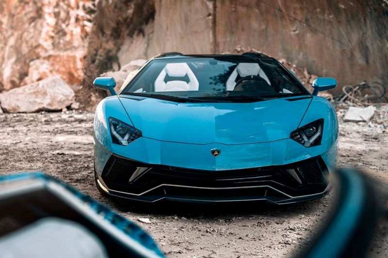 Последний Lamborghini Aventador LP 780-4 Ultimae стилизовали под родстер Miura