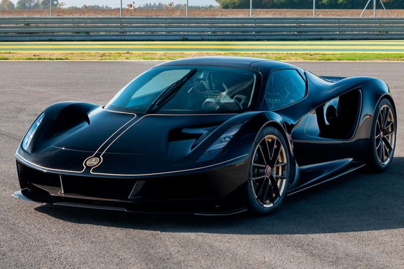 Lotus Evija Fittipaldi: спецверсия электрического гиперкара к 50-летию победы в F1