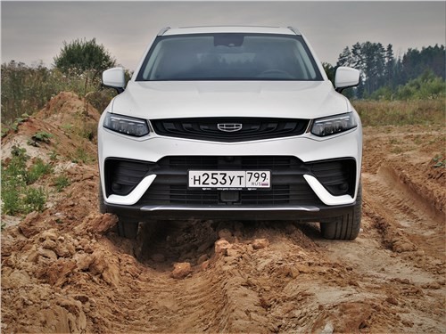 Тест-драйв Geely Tugella (поколение I) - Привидение с турбомотором