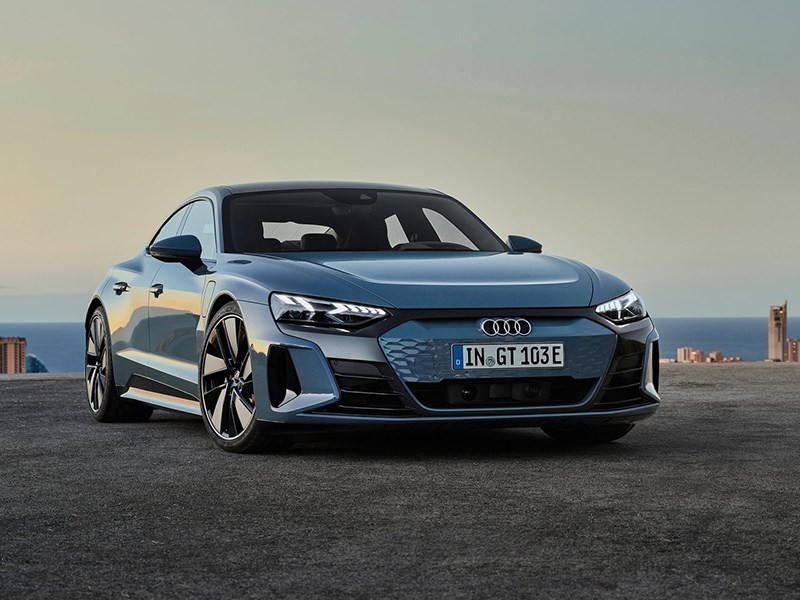 Audi будет электрифицировать свои спорткары, но не так, как все 1 Audi будет электрифицировать свои спорткары, но не так, как все