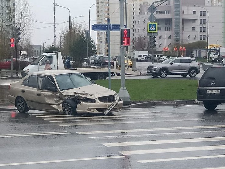 Как порядочные водители попадают в аварии, поторопившись сделать шиномонтаж
