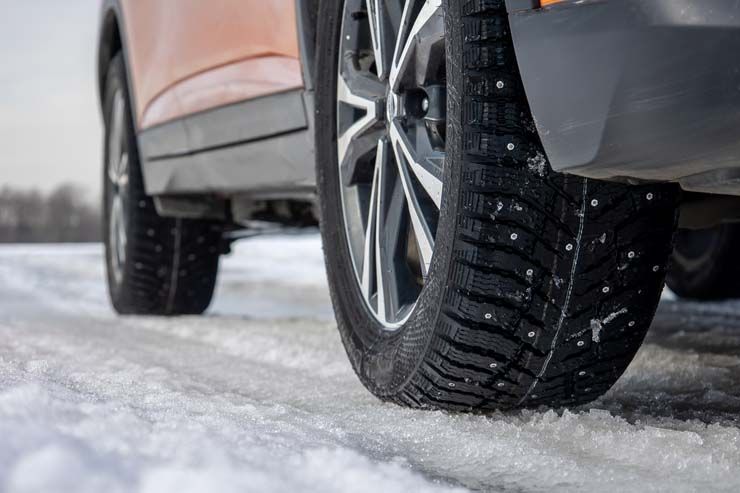 Как порядочные водители попадают в аварии, поторопившись сделать шиномонтаж