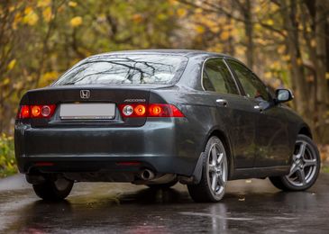 Любовь навсегда: чем радует и расстраивает подержанный Honda Accord CL7