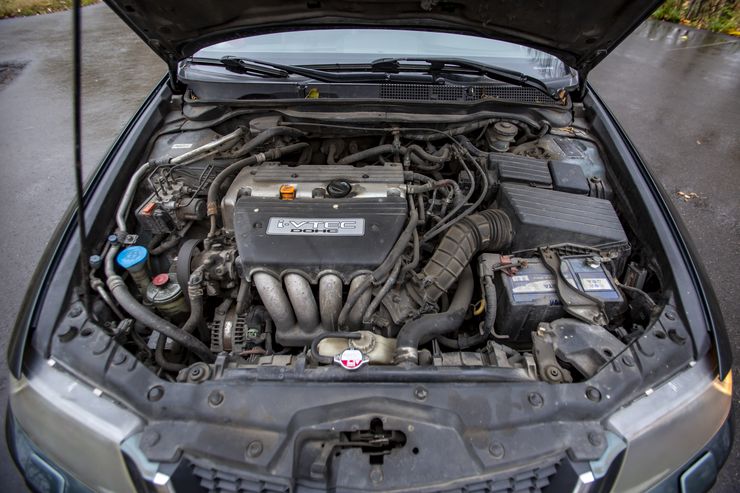 Любовь навсегда: чем радует и расстраивает подержанный Honda Accord CL7