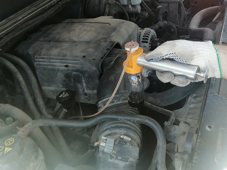 В какой части мотора опытные автовладельцы обязательно устанавливают магнит 1 В какой части мотора опытные автовладельцы обязательно устанавливают магнит